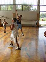 edzőtábor a tornateremben